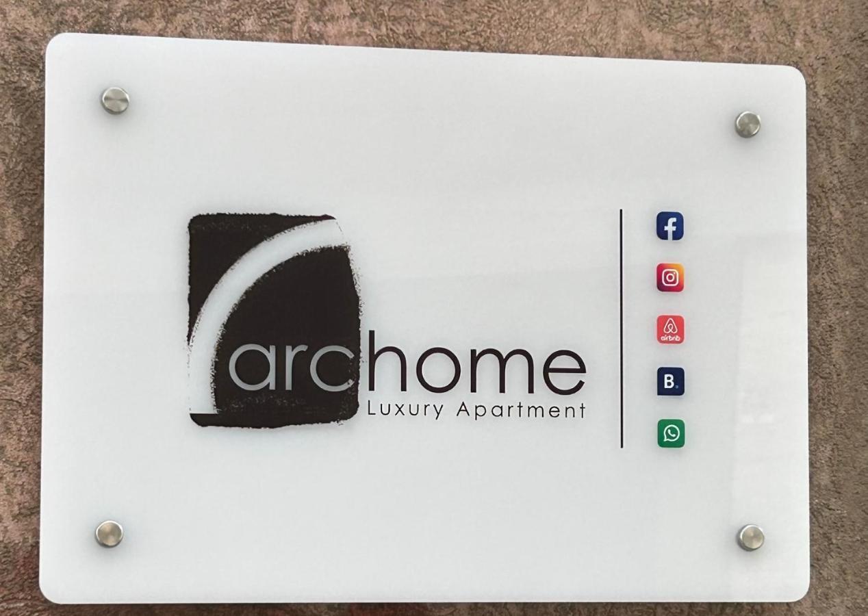 Archome Luxury Apartment 브린디시 외부 사진