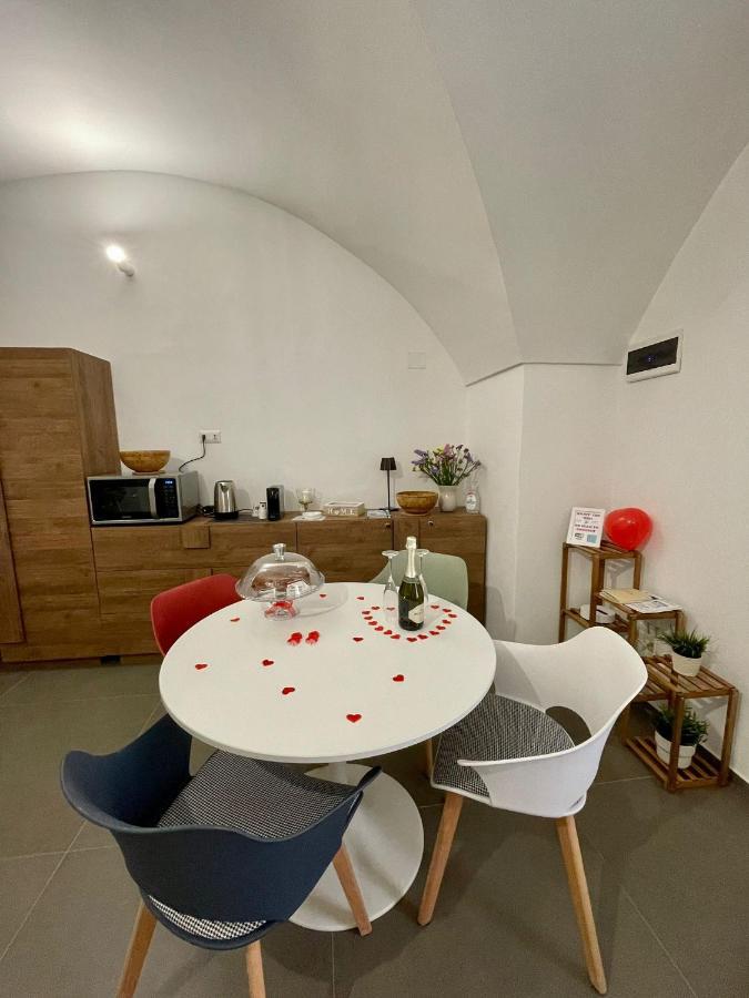 Archome Luxury Apartment 브린디시 외부 사진